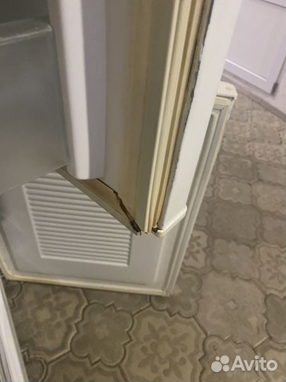 Холодильник samsung