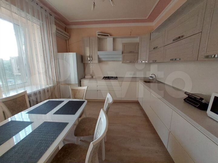 2-к. квартира, 95 м², 2/9 эт.