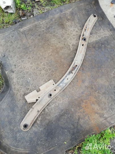 Балка передняя поперечная Форд Фокус 2