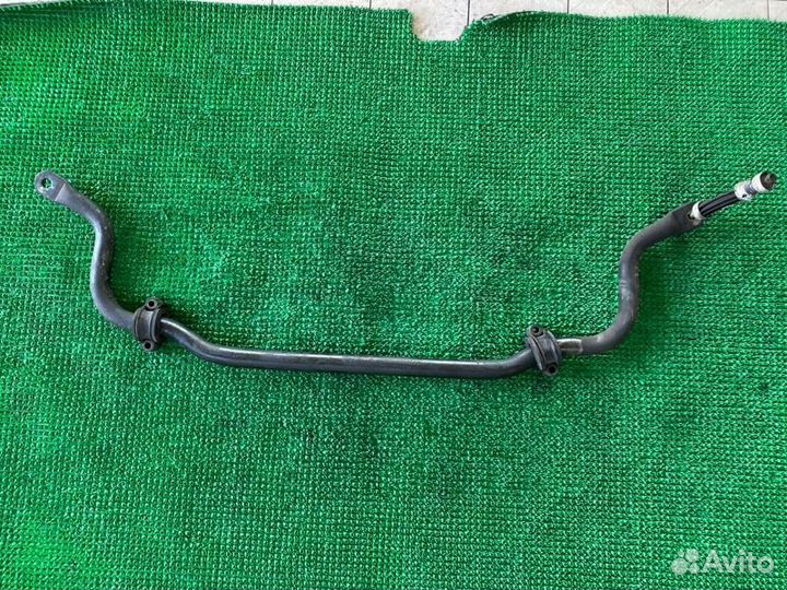 Стабилизатор перед. Cadillac Escalade