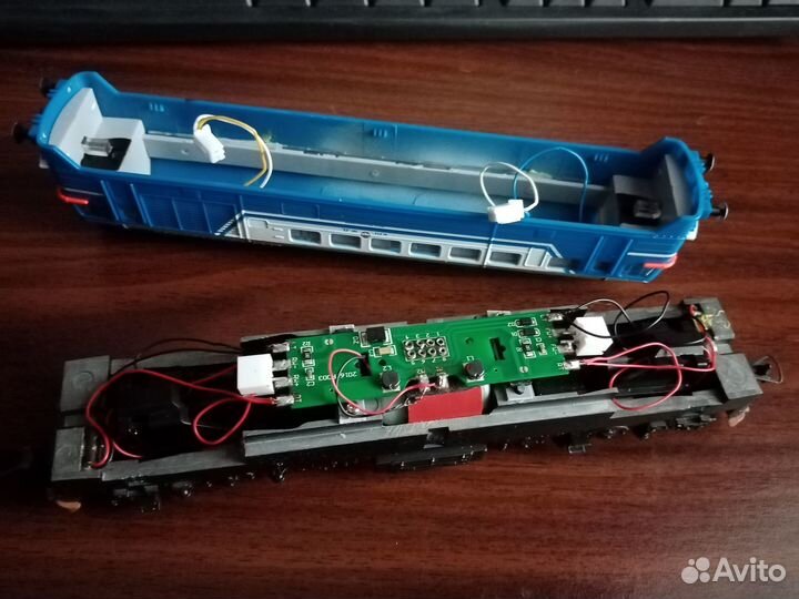 Модель железной дороги Тепловоз м62 1/87 HO