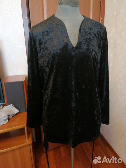 Блузки 54-56 трикотаж