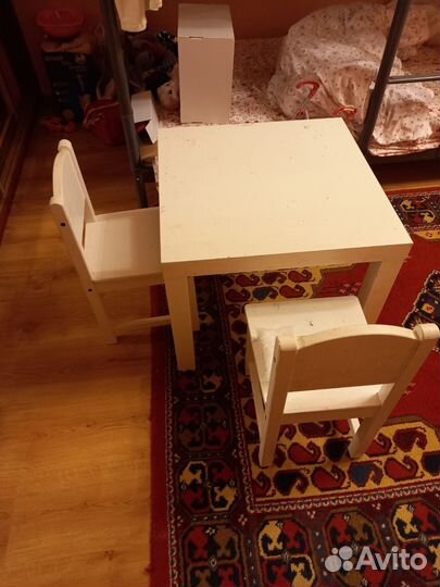 Детский стол и стул IKEA сундвик