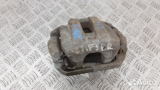 Суппорт тормозной передний правый nissan murano Z5