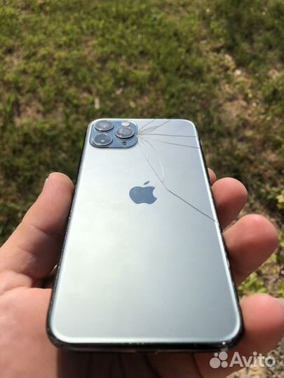 iPhone 11 Pro, 64 ГБ