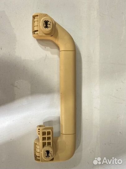 Потолочная ручка Volkswagen Touareg 7L AXQ/4 2006