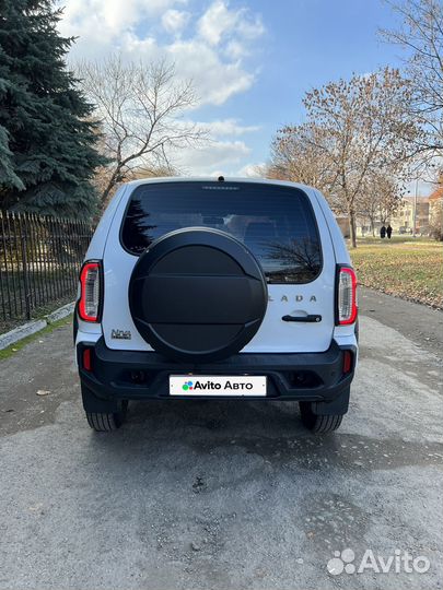 ВАЗ Niva Travel 1.7 МТ, 2023, 21 500 км