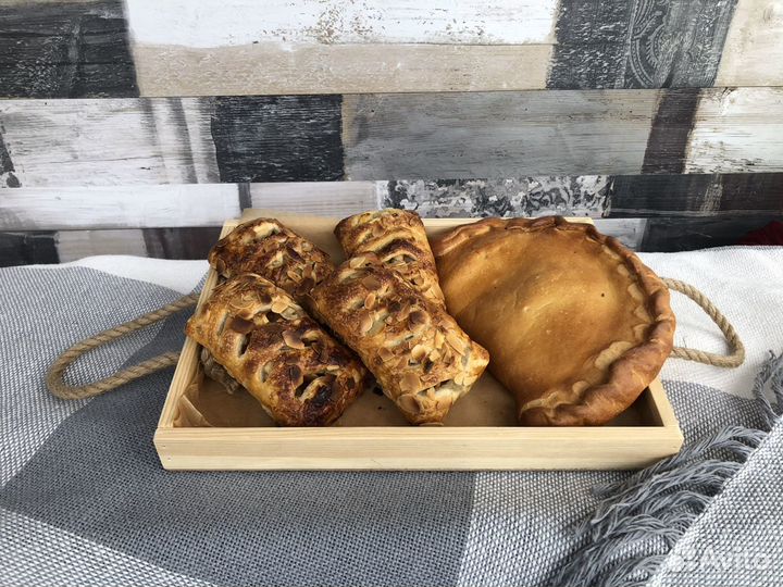 Подносы деревянные