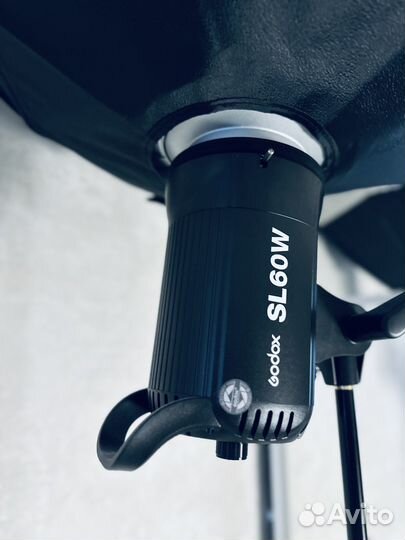 Студийный свет Godox SL-60W LED