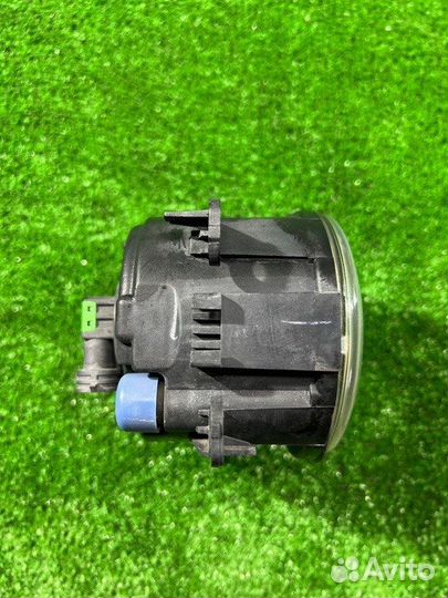 Фара противотуманная передняя правая Suzuki Escudo