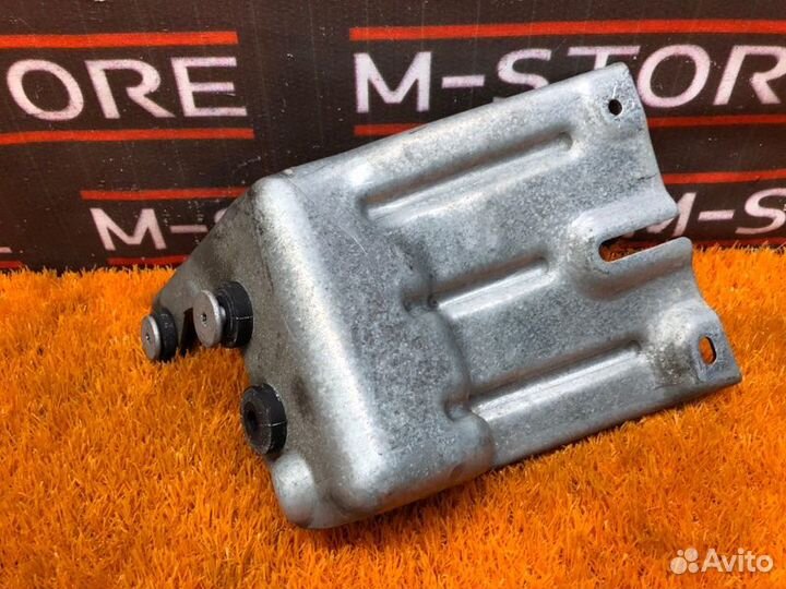 Кронштейн блока abs Volvo Xc90 C59 B5254T2 2006