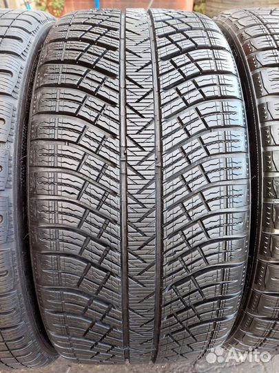Michelin Pilot Alpin PA4 245/35 R20 и 275/30 R20 97W