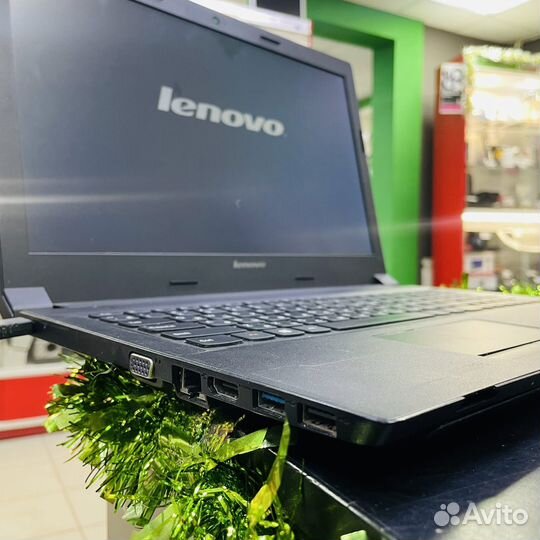 Ноутбук lenovo для работы на SSD 128 (к3)