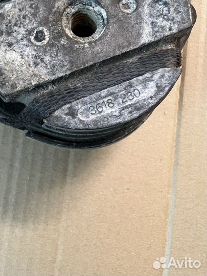 Подушка коробки передач Audi A6 C5