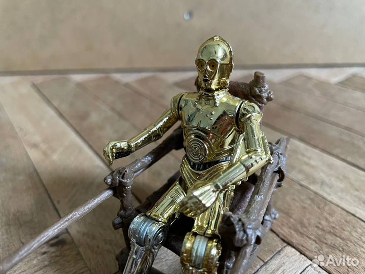 Фигурка Звездные Войны C-3PO на троне Ewok Throne