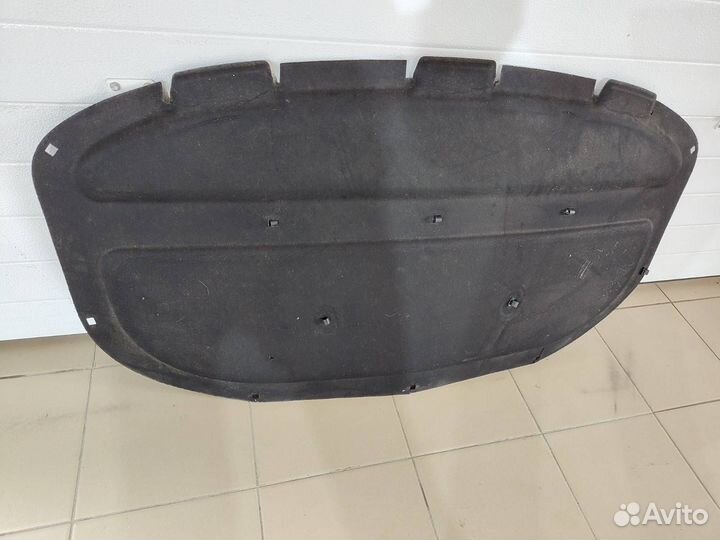 Шумоизоляция капота Volkswagen Touareg NF 7P5 crca