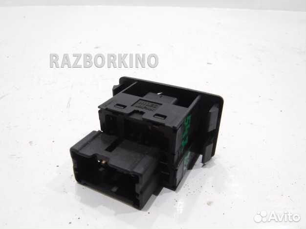 Кнопка регулировки зеркала 2557031U10