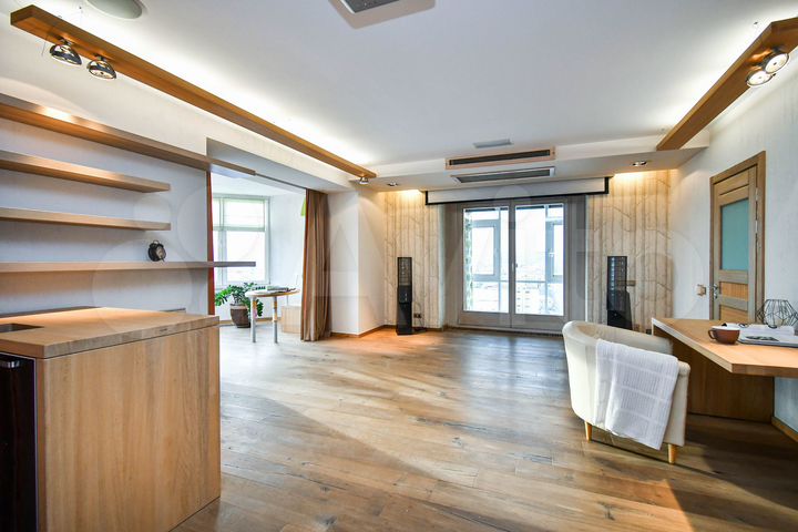 3-к. квартира, 183 м², 14/15 эт.