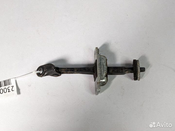 Ограничитель двери передний левый Hyundai Tucson