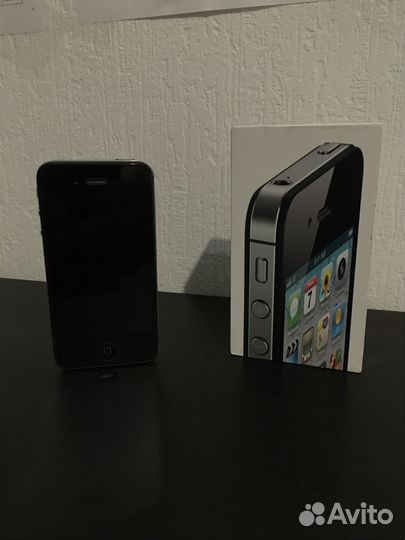 iPhone 4S, 16 ГБ