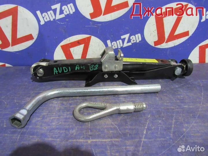 Домкрат для легкового автомобиля