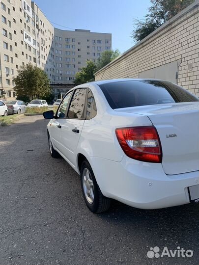 LADA Granta 1.6 МТ, 2017, 127 000 км