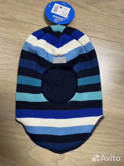 Шапка шлем новый lassie 48, 50