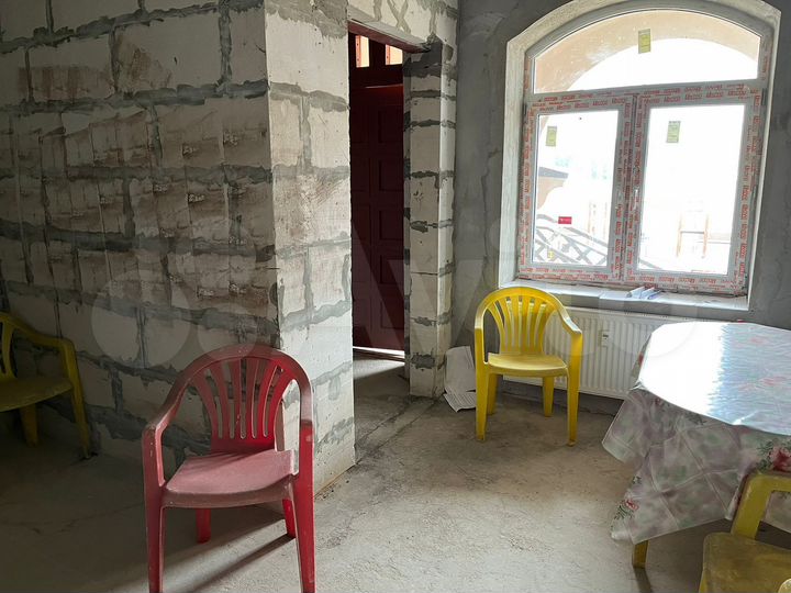 4-к. квартира, 85,2 м², 1/6 эт.