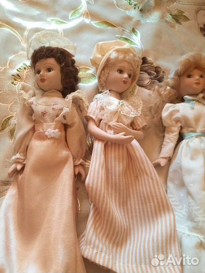 Куклы фарфоровые 6 штук