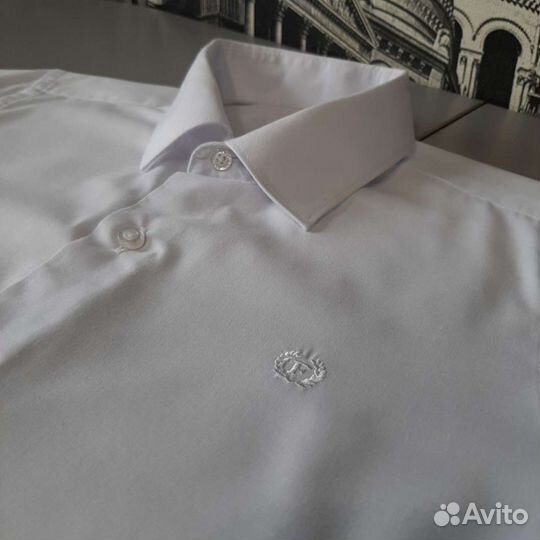 Рубашка белая