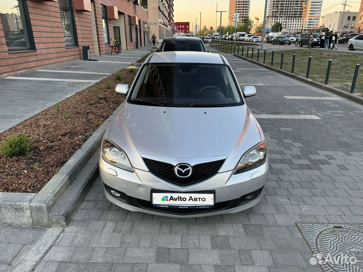 Mazda 3 1.6 МТ, 2007, 203 500 км