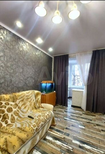 3-к. квартира, 90 м², 1/3 эт.
