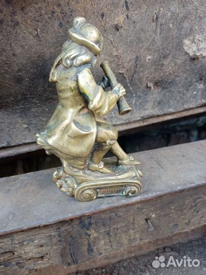 Бронзовая статуэтка СССР