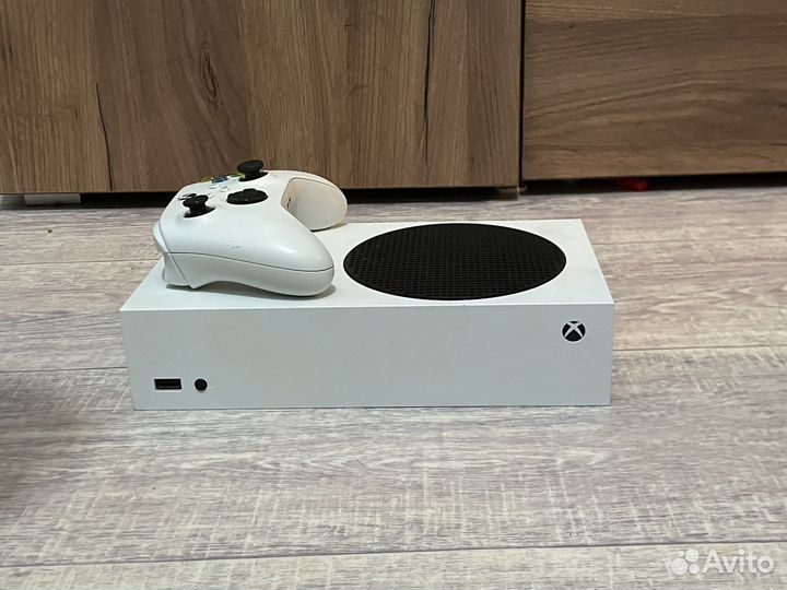 Xbox series s с играми