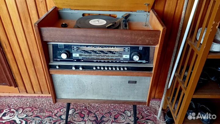 Радиола Ригонда 102