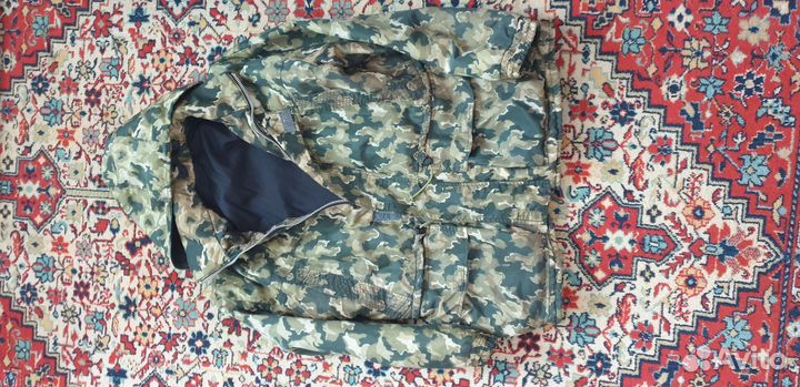 Куртка зеленый орех