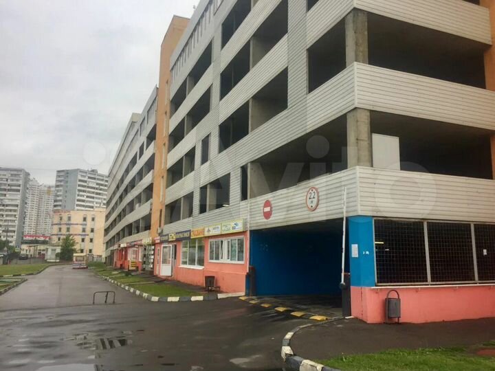 Машиноместо, 14 м²