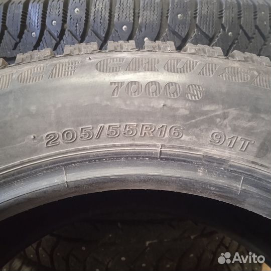 Bridgestone Ice Cruiser 7000S 205/55 R16 91T