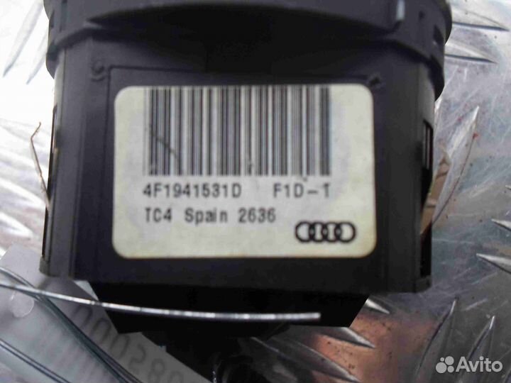 Переключатель света Audi Q7 4L 4F1941531D