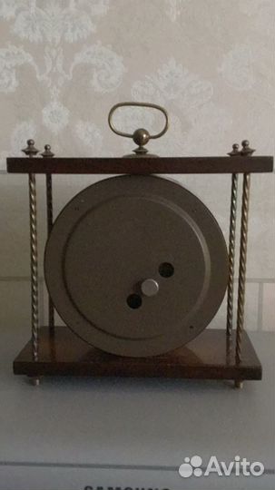 Часы настольные механические весна