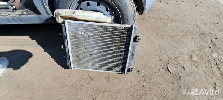 Радиатор Faw Jinn