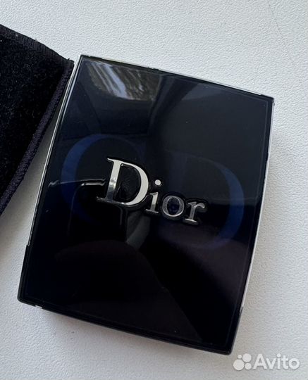 Dior 571 smoky nude тени