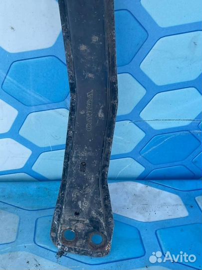 Балка передняя поперечная