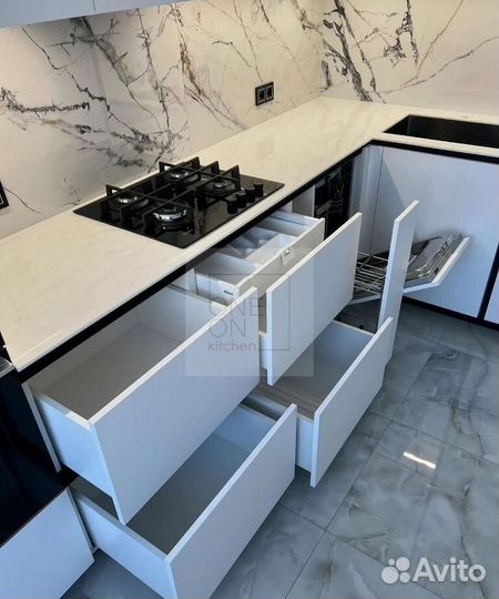 Кухонный гарнитур на заказ в рассрочку