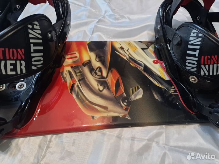 Сноуборд с ботинками