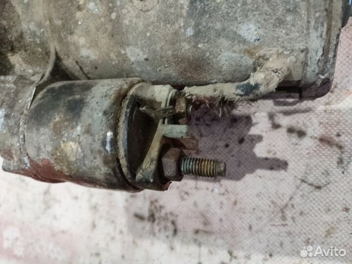 Стартер Volkswagen Transporter T4 2.4 1991