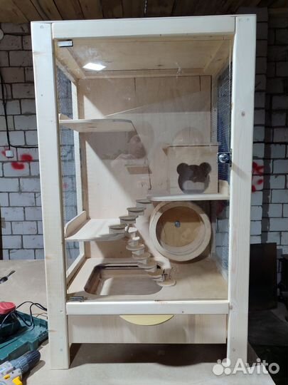 Витрина, домик для грызунов на заказ