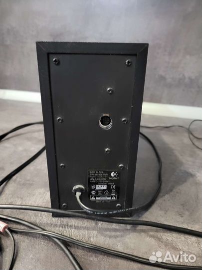 Акустическая компьютерная колонка logitech s200