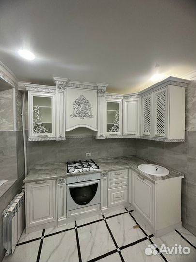 Кухонные гарнитуры