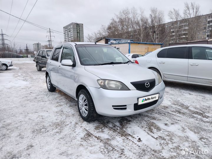 Mazda Demio 1.4 AT, 2002, 220 000 км